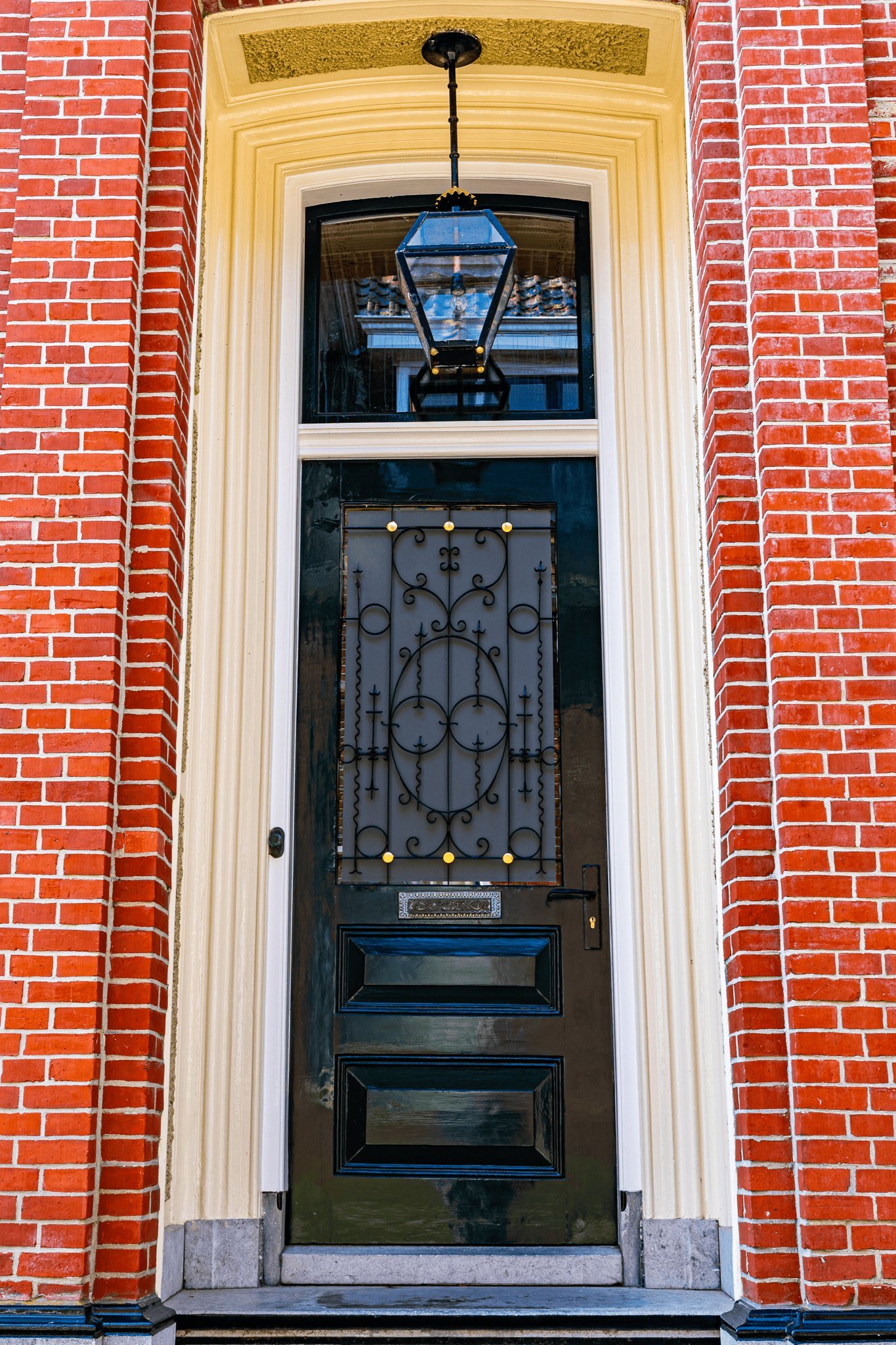 Zijdeur met lantaarn